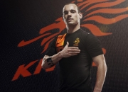 开云体育中国官网-北欧风暴席卷绿茵场，乒乓传奇闪耀赛场—瑞典队完胜葡萄牙，奥恰洛夫高光表现成双料焦点