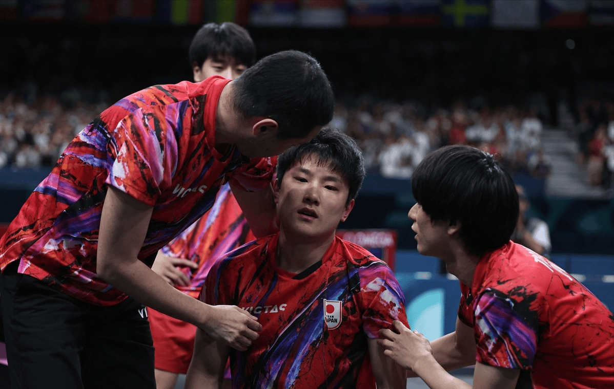 包含瑞典乒乓球队鏖战法国乒乓球队，张本智和爆发神勇的词条