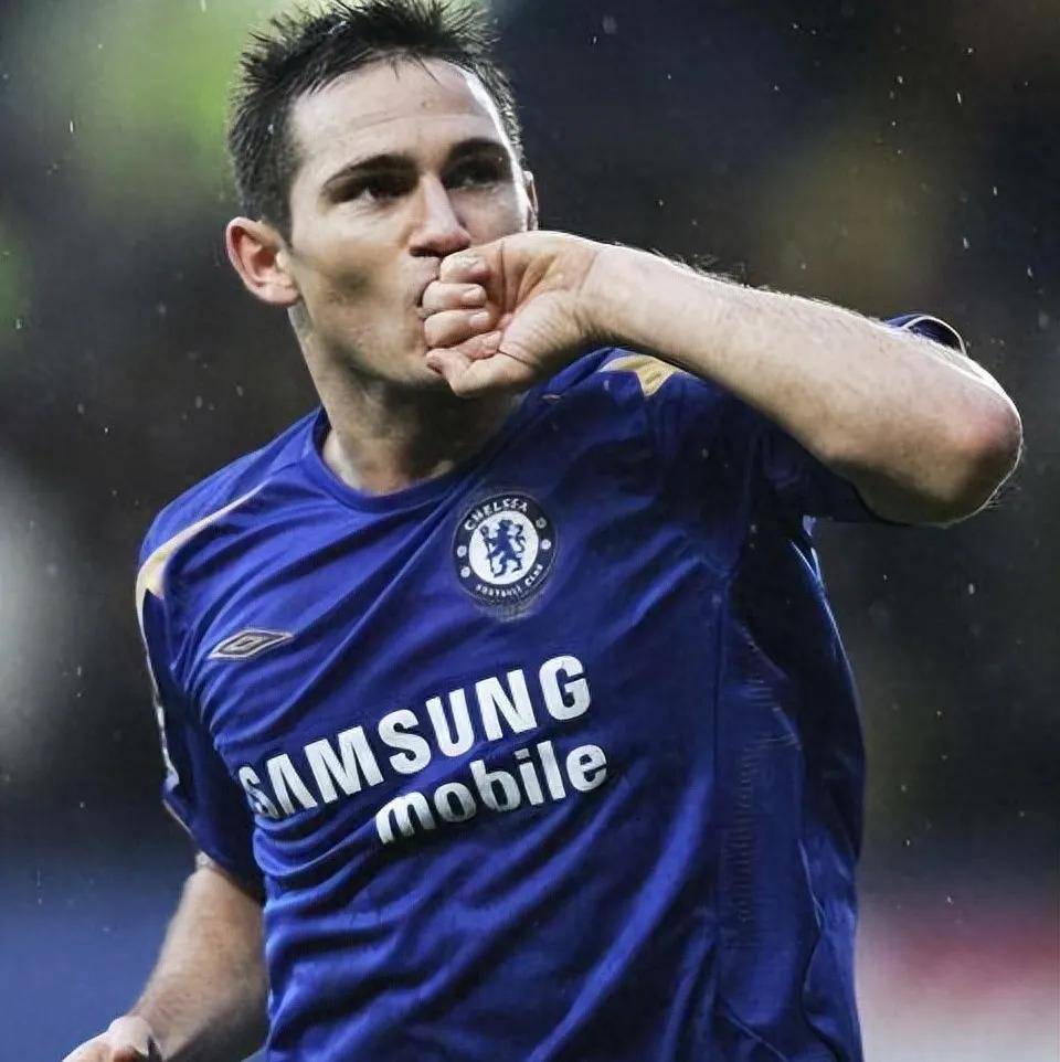 西汉姆联客场逆转桑德兰取得保级希望的简单介绍 西汉姆联客场逆转桑德兰取得保级希望的简单介绍