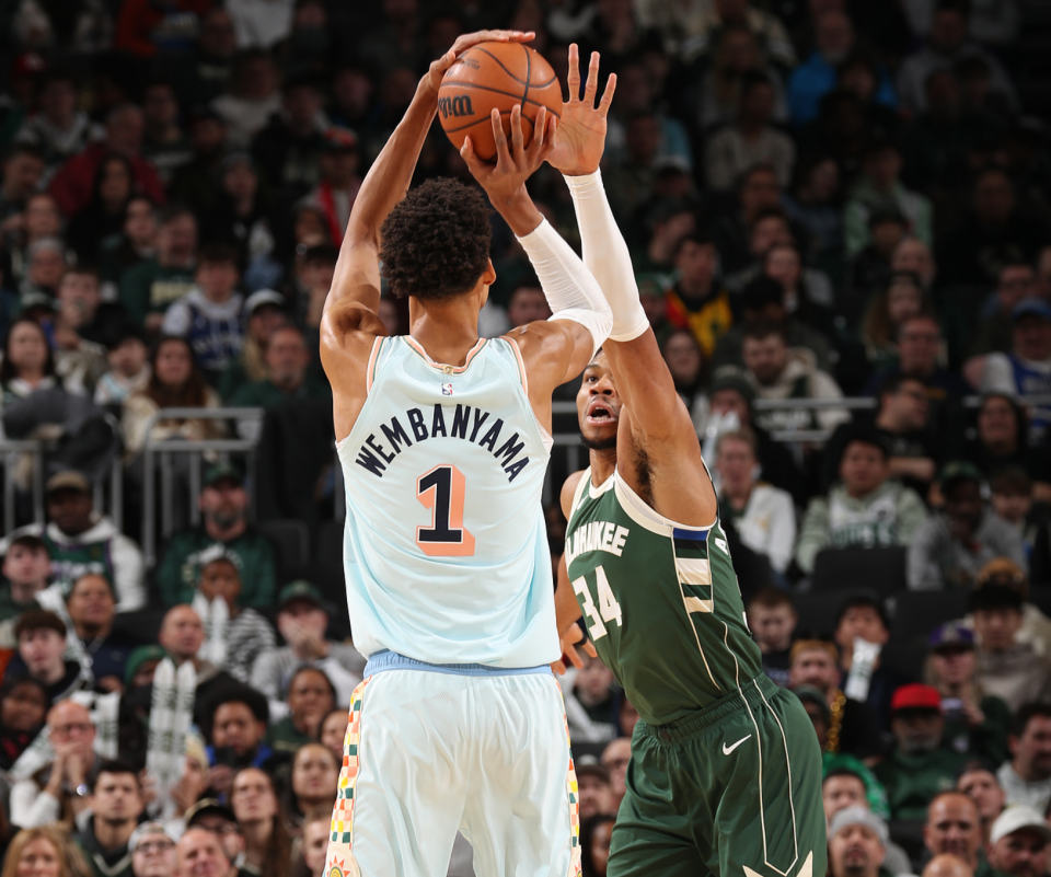 阿森纳锋线再添火力，欲挑战雄鹿