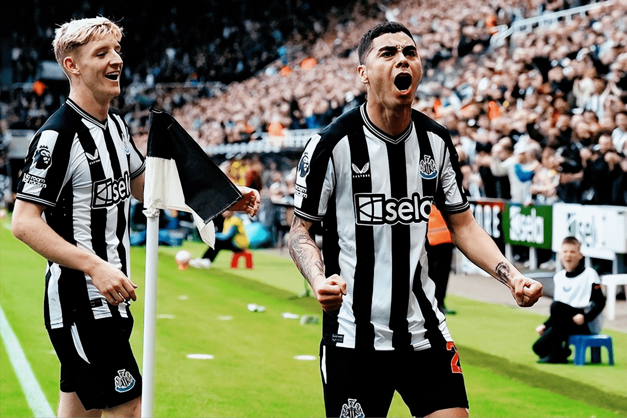 纽卡斯尔队在比赛中展现出强大实力,赢得胜利 纽卡斯尔队在比赛中展现出强大实力,赢得胜利