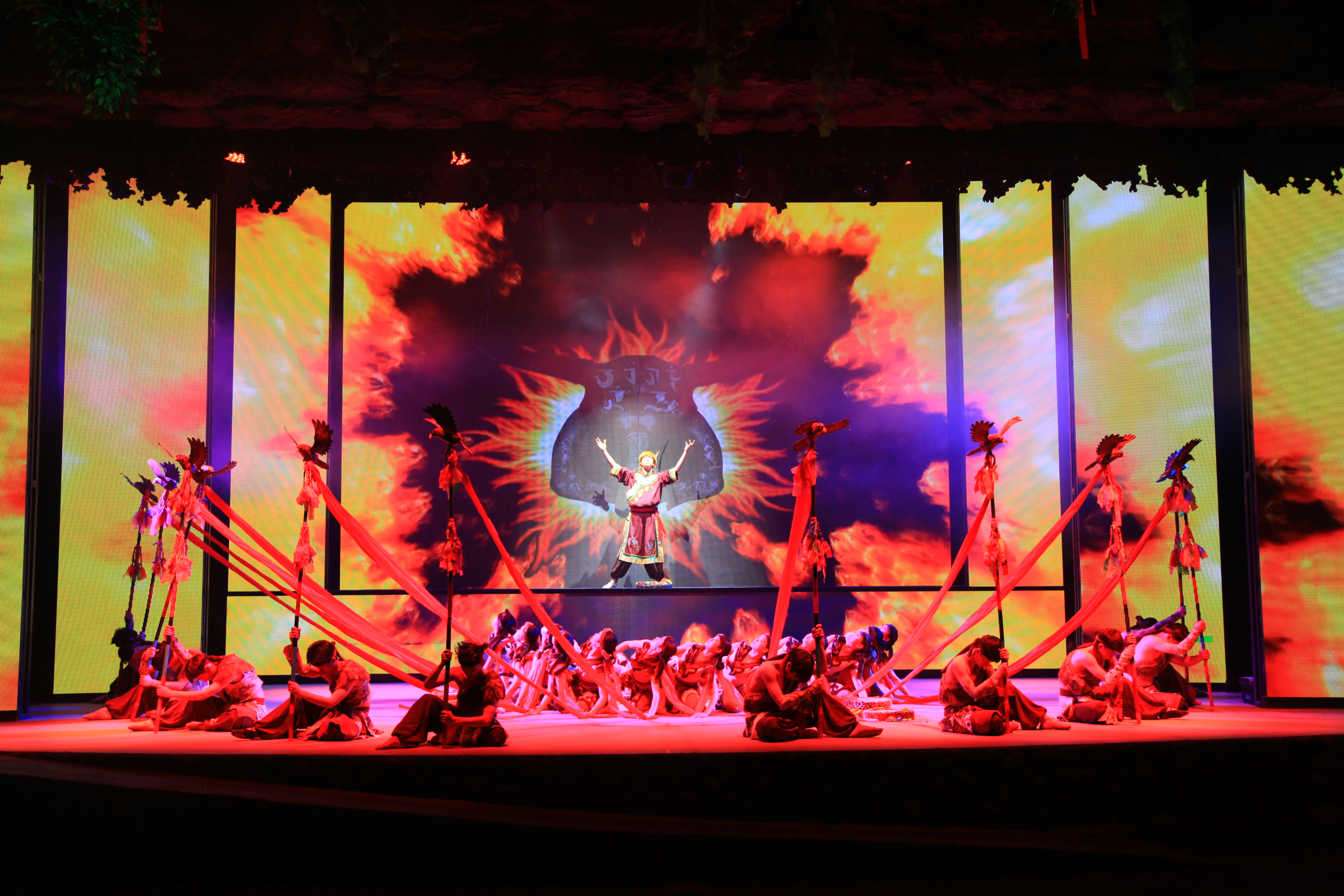 跳水精彩表演展现,舞动神话 跳水精彩表演展现,舞动神话