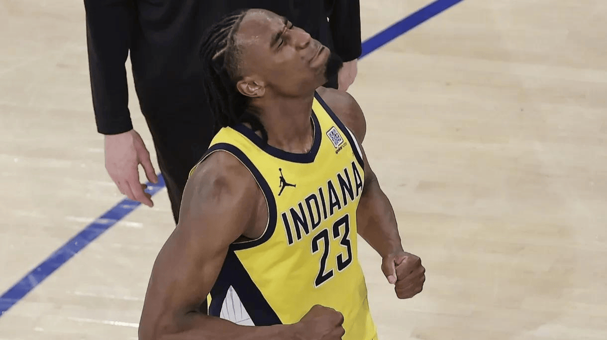 包含步行者遭遇尼克斯逆袭,连败不止,迈进季后赛之路!的词条 包含步行者遭遇尼克斯逆袭,连败不止,迈进季后赛之路!的词条