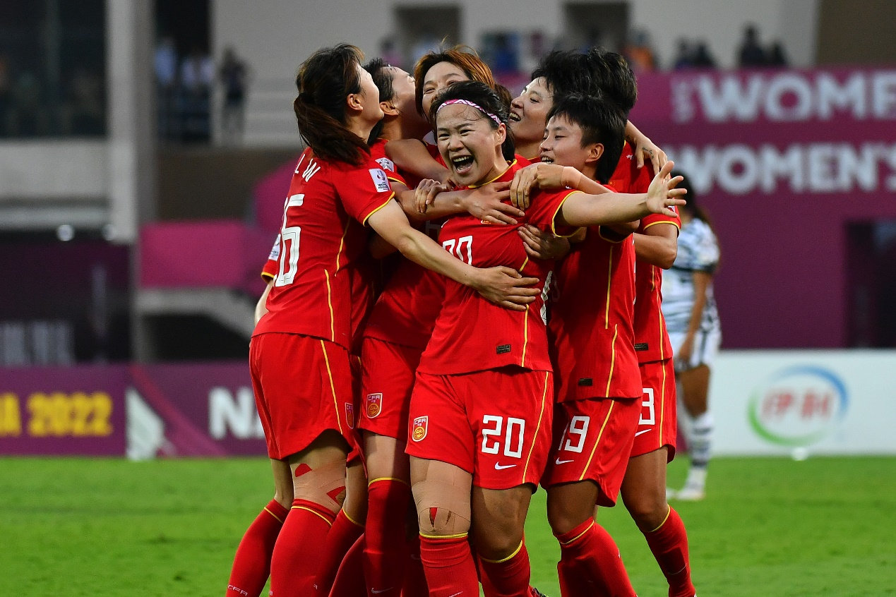 争霸赛:女子足球队精彩对决的简单介绍 争霸赛:女子足球队精彩对决的简单介绍