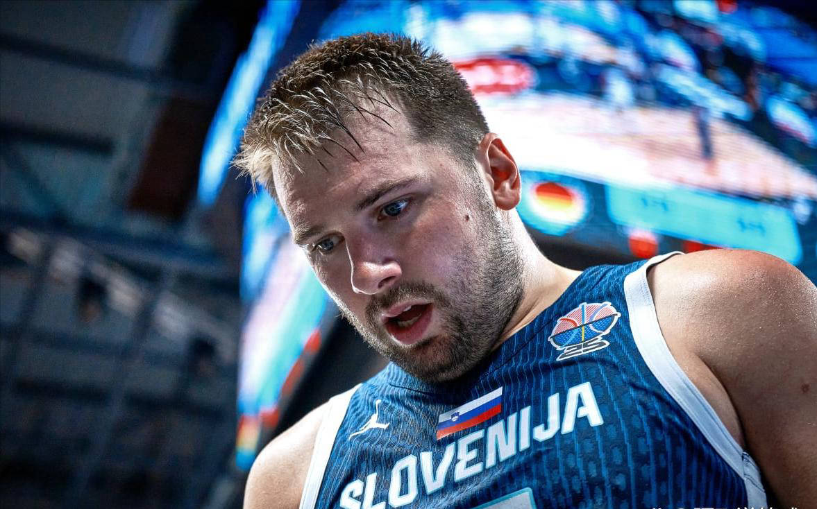 篮网绝杀南韩男篮，东契奇打破历史纪录