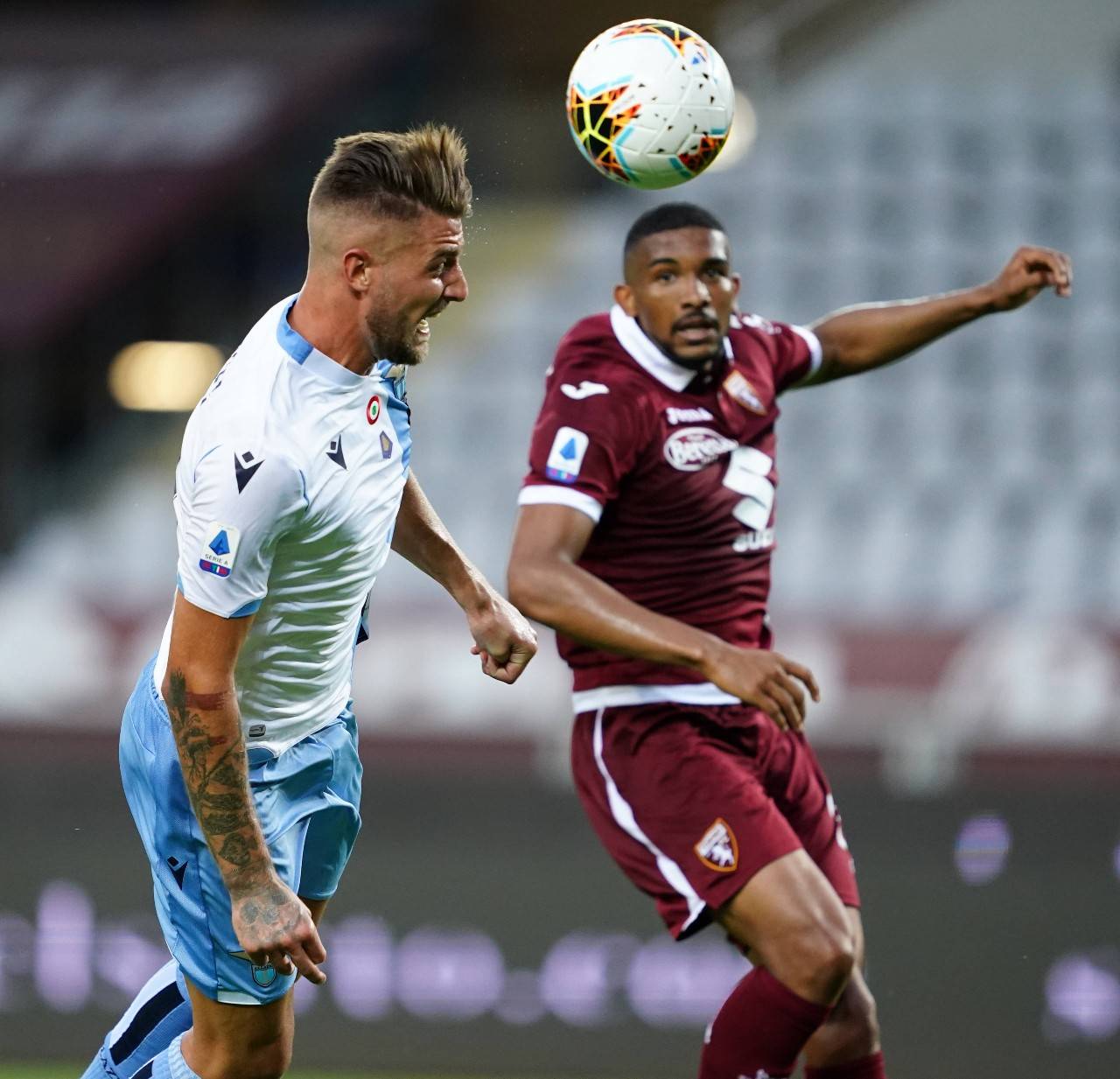 日本横扫AC米兰，阿尔瓦雷斯关键制胜的简单介绍