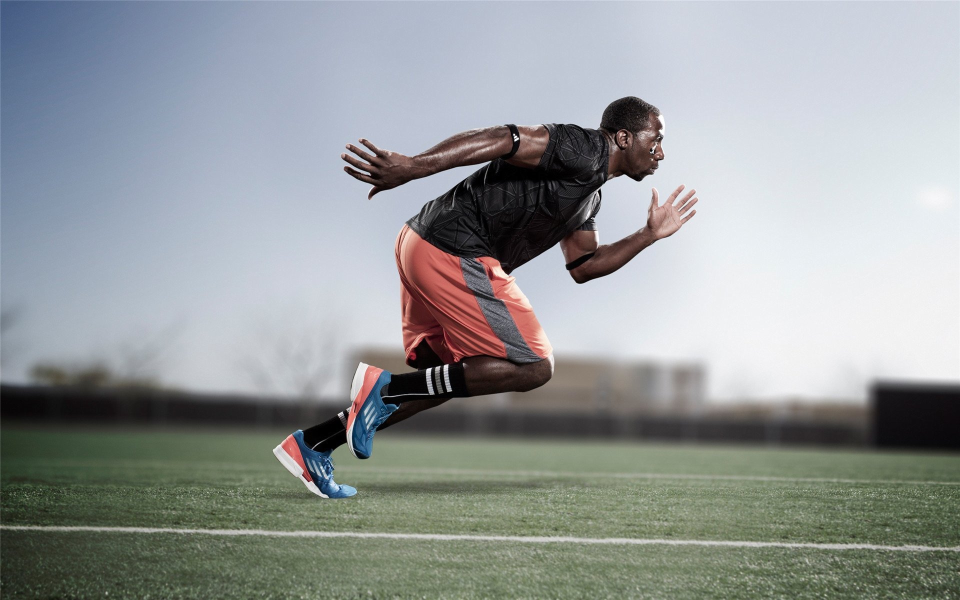 绿茵场上的生死哲学,从德甲争冠焦点到马德里奇迹,再到伊拉克足球的坚韧启示